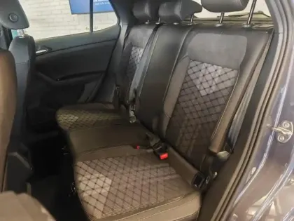 Photo 9 Volkswagen T-cross  1.0 TSI 116ch R-Line DSG7