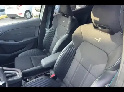 Photo 9 Renault Clio  1.6 E-Tech 145ch full hybrid esprit Alpine - 24