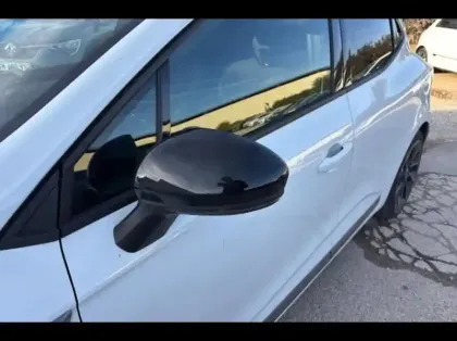 Photo 13 Renault Clio  1.6 E-Tech 145ch full hybrid esprit Alpine - 24