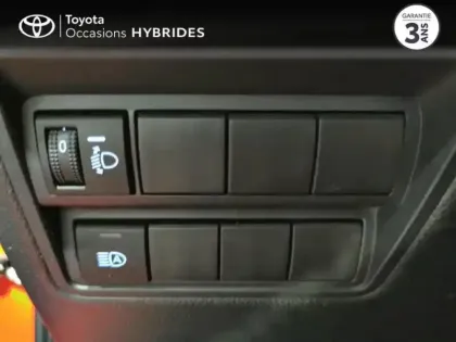 Photo 9 Toyota Yaris  116h Première 5p