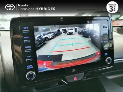 Photo 11 Toyota Yaris  116h Première 5p