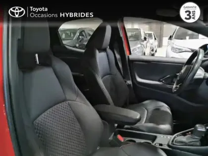 Photo 12 Toyota Yaris  116h Première 5p