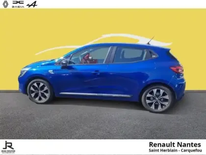 Photo 3 Renault Clio  1.6 E-Tech hybride 140ch Limited -21N