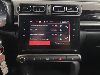 Photo 13 Citroën C3  1.2 PureTech 83ch S&S Shine