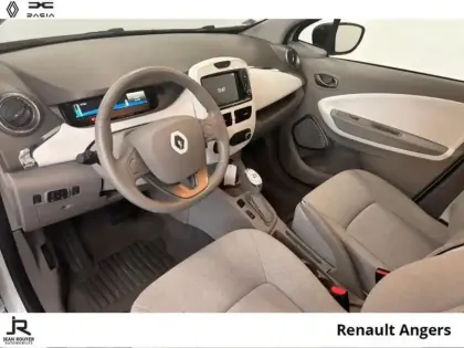 Photo 14 Renault Zoé Zoe Zen charge normale R90 MY19