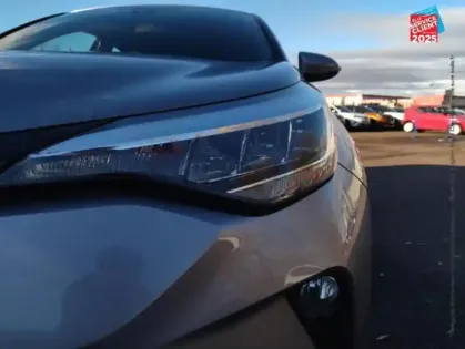 Photo 12 Toyota C-HR  122h Dynamic 2WD E-CVT Camera