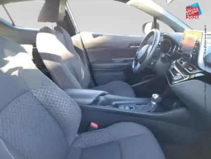 Photo 4 Toyota C-HR  122h Dynamic 2WD E-CVT Camera