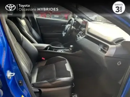 Photo 5 Toyota C-HR  122h Collection 2WD E-CVT RC18