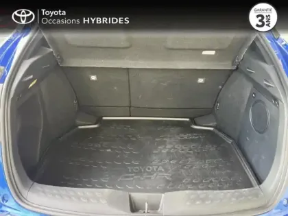 Photo 9 Toyota C-HR  122h Collection 2WD E-CVT RC18