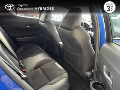 Photo 6 Toyota C-HR  122h Collection 2WD E-CVT RC18