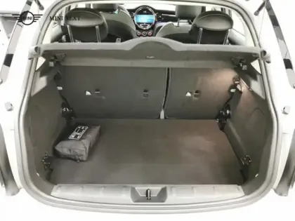 Photo 5 Mini Mini  5 Portes Cooper 136ch Edition Premium Plus BVA7