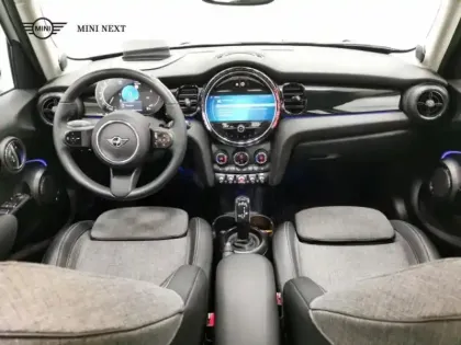 Photo 9 Mini Mini  5 Portes Cooper 136ch Edition Premium Plus BVA7