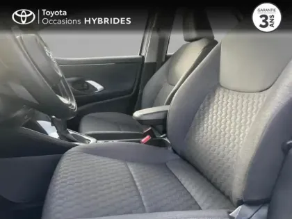 Photo 10 Toyota Yaris  116h Dynamic 5p MY22