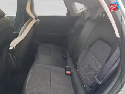 Photo 10 Renault Captur  1.6 E-Tech hybride 145ch Intens -21