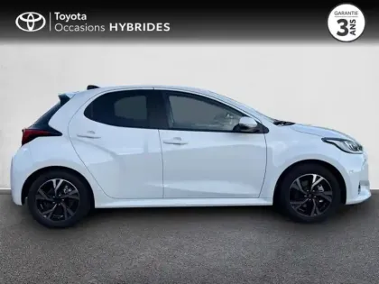 Photo 20 Toyota Yaris  116h Design 5p MY25