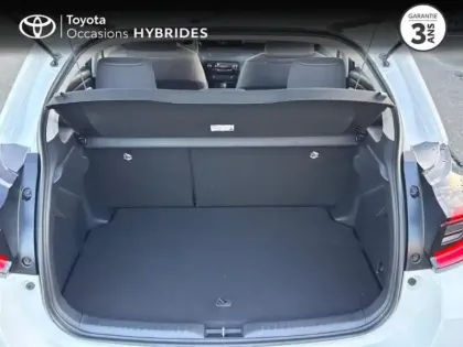 Photo 28 Toyota Yaris  116h Design 5p MY25