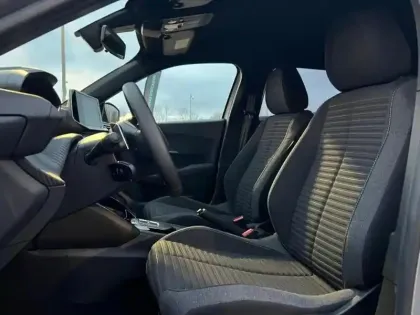 Photo 7 Peugeot 2008  1.2 PureTech 130ch S&S Style EAT8