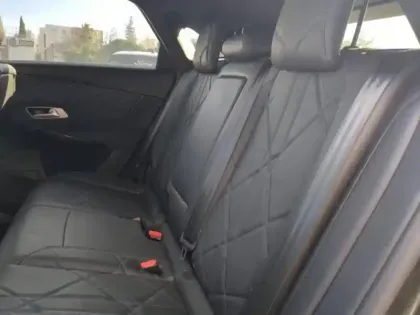 Photo 12 DS DS 7  Crossback PureTech 180ch Grand Chic Automatique 9cv 119g