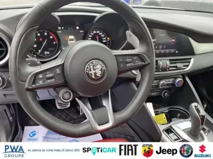 Photo 7 Alfa Romeo Giulia  2.0 TB 200ch Sprint AT8 MY22