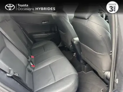 Photo 6 Toyota C-HR  122h Graphic 2WD E-CVT RC18