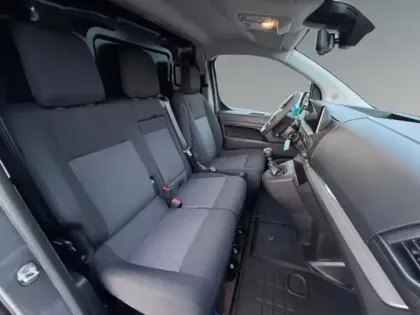 Photo 14 Peugeot Expert  Fg M 2.0 BlueHDi 145ch