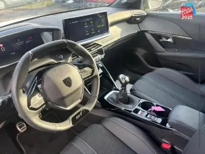 Photo 14 Peugeot 208  1.2 PureTech 100ch S/S GT Camera