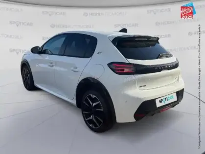 Photo 7 Peugeot 208  1.2 PureTech 100ch S/S GT Camera