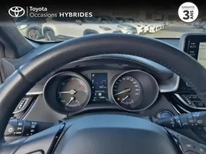 Photo 12 Toyota C-HR  122h Dynamic Business 2WD E-CVT + Programme Beyond Zero Academy MY22