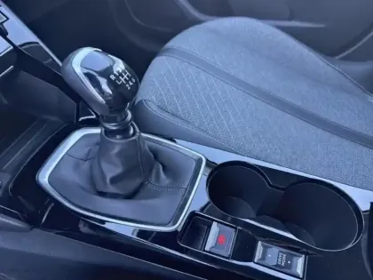 Photo 14 Peugeot 208  1.2 PureTech 100ch S&S Allure