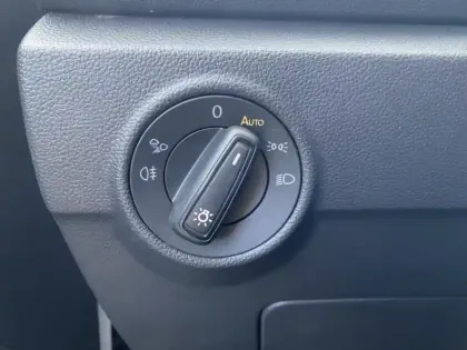 Photo 6 Volkswagen T-roc  1.0 TSI 110ch Life Plus