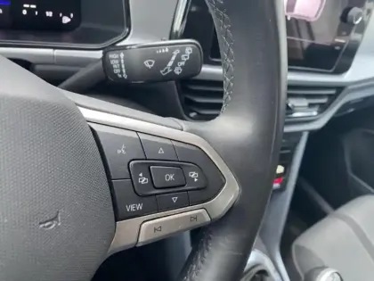 Photo 8 Volkswagen T-roc  1.0 TSI 110ch Life Plus