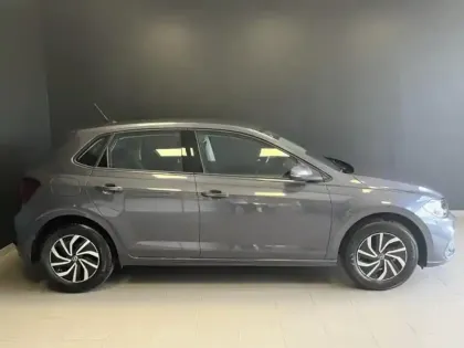 Photo 9 Volkswagen Polo  1.0 TSI 95ch Life DSG7