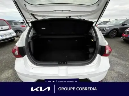 Photo 11 Hyundai I20  1.0 T-GDi 100ch Hybrid Creative