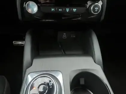 Photo 14 Ford Kuga  2.5 Duratec 180ch Hybrid FlexiFuel ST-Line X Powershift