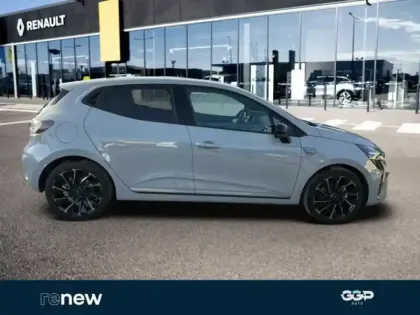 Photo 6 Renault Clio  1.6 E-Tech 145ch full hybrid esprit Alpine - 24