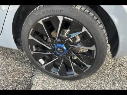 Photo 12 Renault Clio  1.6 E-Tech 145ch full hybrid esprit Alpine - 24