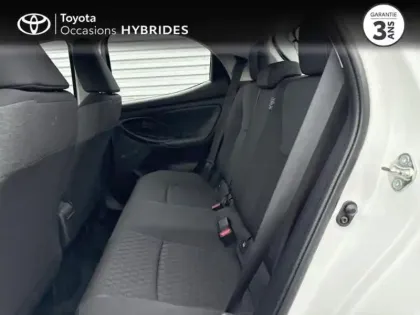 Photo 26 Toyota Yaris  116h Dynamic 5p MY22