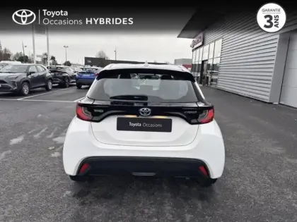 Photo 18 Toyota Yaris  116h Dynamic 5p MY22