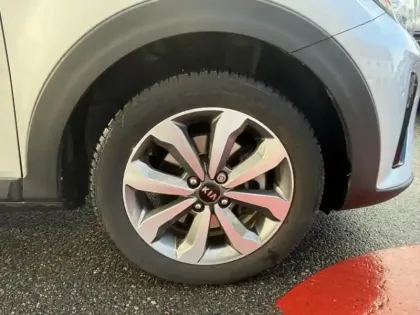 Photo 13 Kia Stonic  1.0 T-GDi 120ch MHEV Active iBVM6