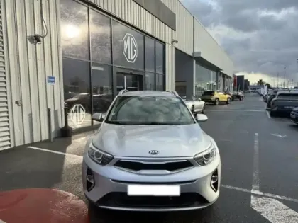 Photo 4 Kia Stonic  1.0 T-GDi 120ch MHEV Active iBVM6