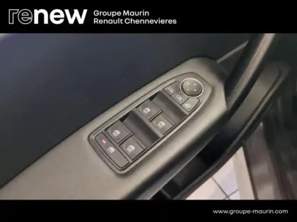 Photo 14 Renault Captur  1.6 E-Tech hybride 145ch Business -21
