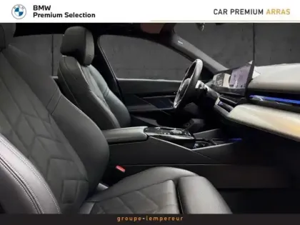 Photo 4 BMW Serie 5 Série 5 530e 299ch M Sport xDrive