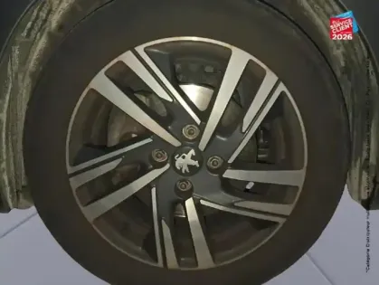 Photo 39 Peugeot 208 Gén. II Ph1 NG Allure 5