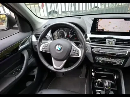 Photo 3 BMW X1  sDrive18iA 136ch xLine DKG7