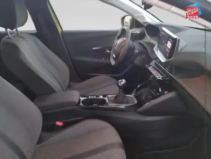 Photo 4 Peugeot 208  1.2 PureTech 100ch S&S Allure