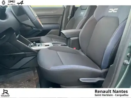 Photo 12 Dacia Duster  1.6 hybrid 140ch Journey