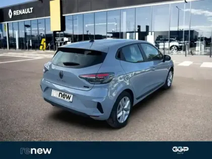 Photo 5 Renault Clio  1.6 E-Tech 145ch full hybrid Evolution - 24