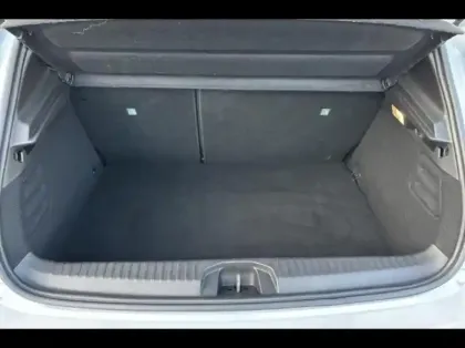 Photo 11 Renault Clio  1.6 E-Tech 145ch full hybrid Evolution - 24