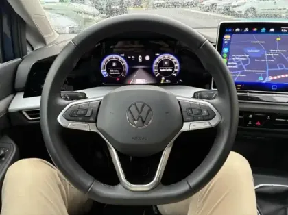 Photo 9 Volkswagen Golf  1.5 TSI EVO2 116ch Life Plus