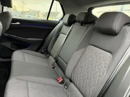 Photo 6 Volkswagen Golf  1.5 TSI EVO2 116ch Life Plus